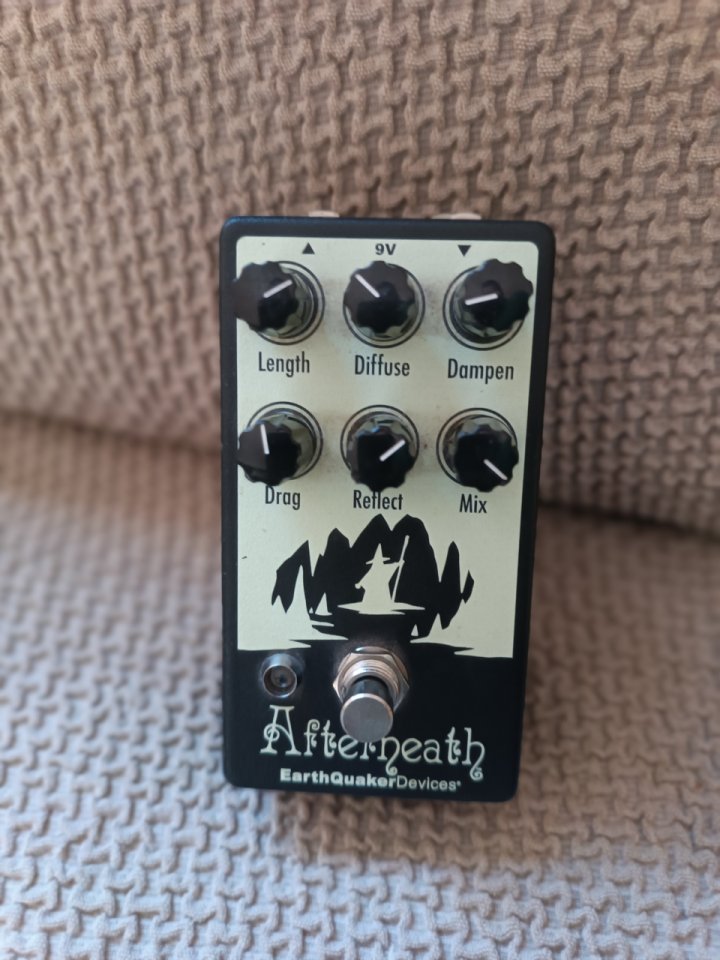 EarthQuaker Afterneath Reverb ENVIO INCLUIDO