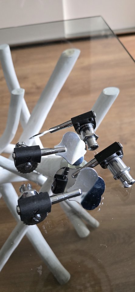 Set clavijeros bajo Fender