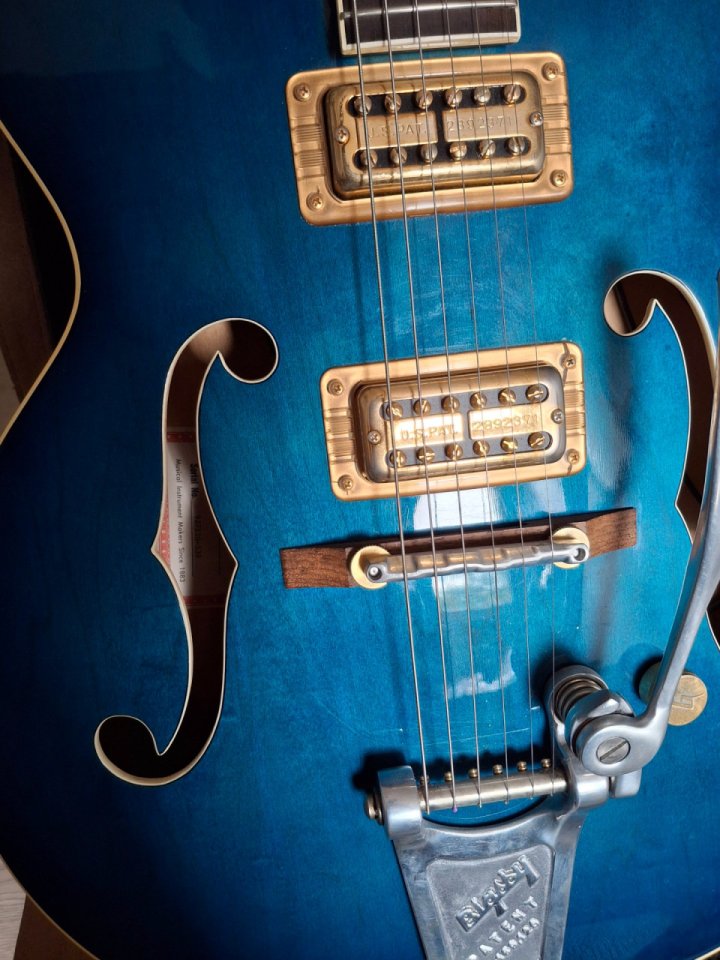 Gretsch 6120 del año 1998.