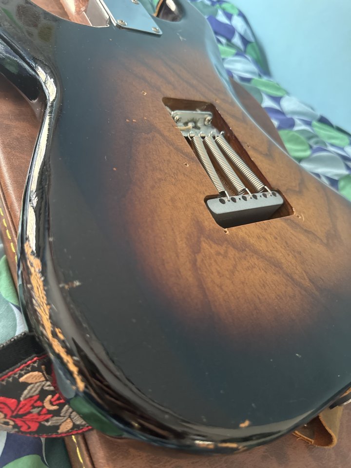 Stratocaster MusikCraft Partcaster de segunda mano · Foto 10 de 10 · Salamanca · 2100 €