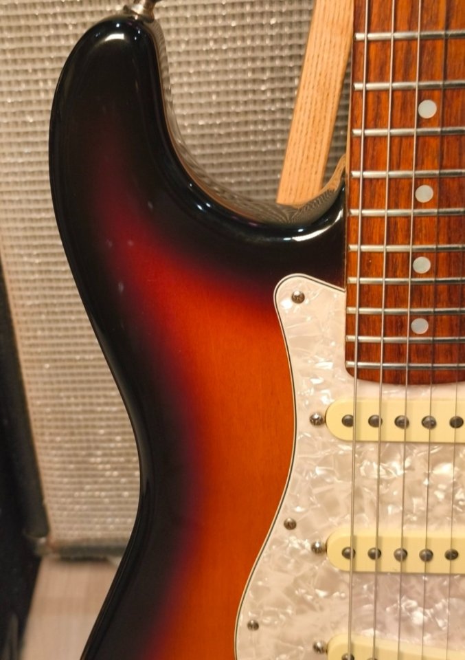 Fender Stratocaster American Series 60th anniversary de segunda mano · Foto 5 de 10 · Barcelona · 1250 €