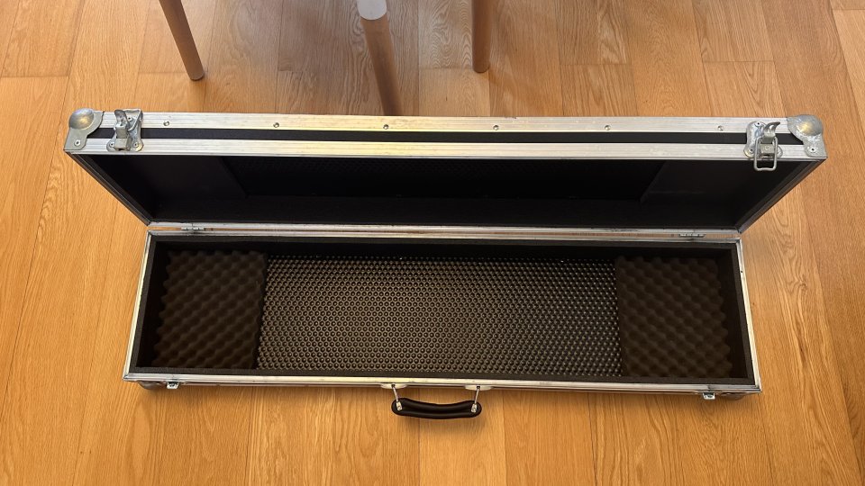 Teclado Midi Evolution MK-361 + Flightcase de segunda mano · Foto 10 de 10 · Cáceres · 180 €