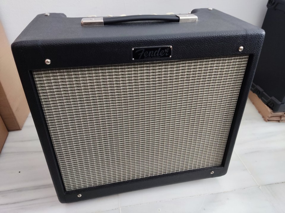Fender Blues Junior IV de segunda mano · Foto 1 de 6 · Sevilla · 600 €