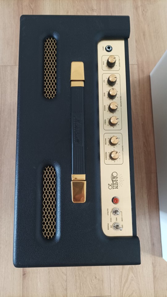Combo Marshall Origin 20c de segunda mano · Foto 5 de 5 · Bizkaia · 335 €