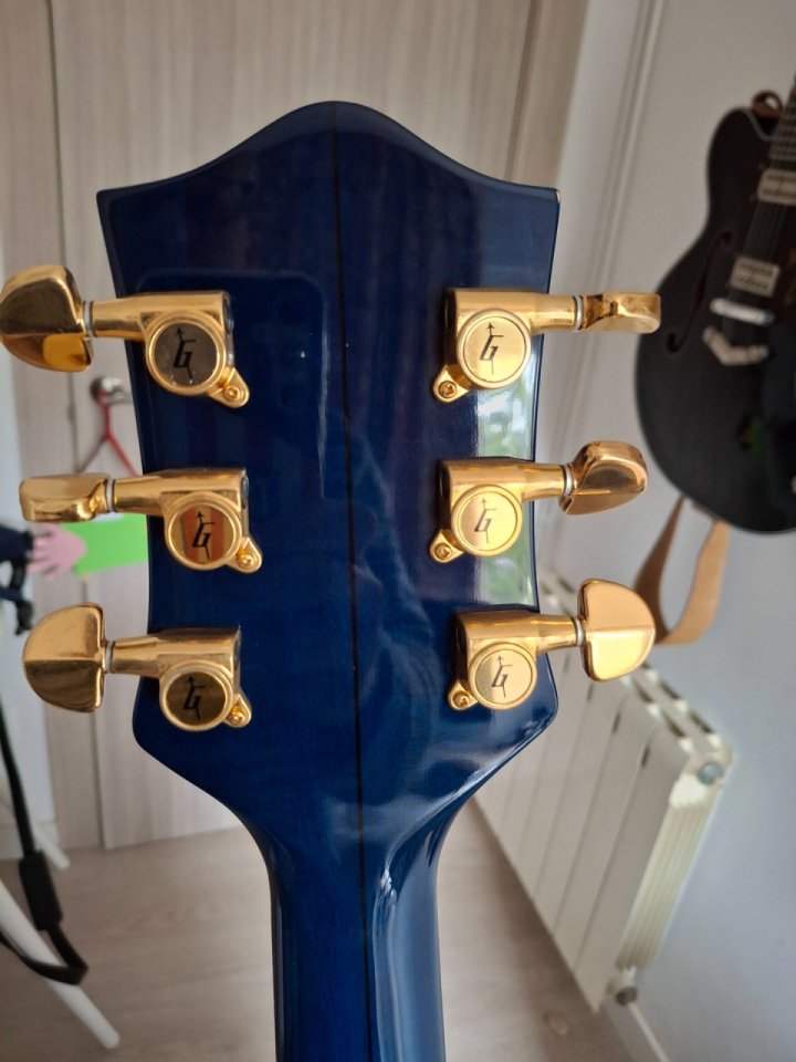 Gretsch 6120 del año 1998.