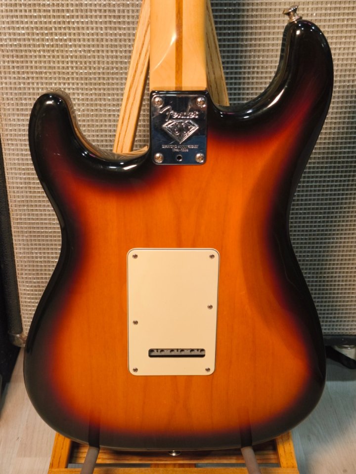 Fender Stratocaster American Series 60th anniversary de segunda mano · Foto 7 de 10 · Barcelona · 1250 €