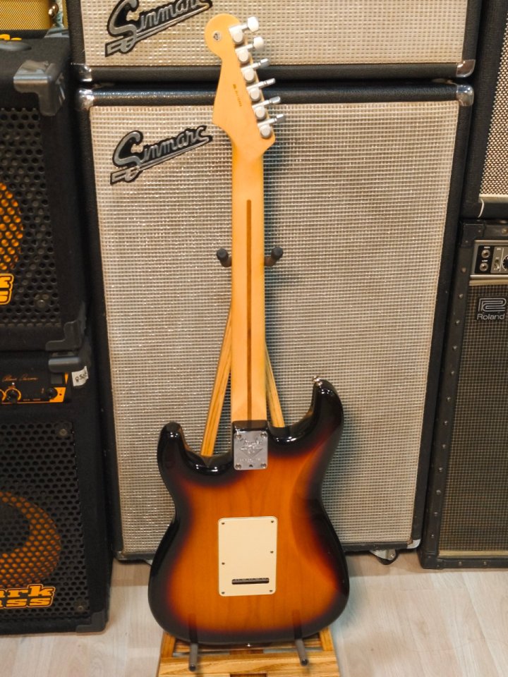 Fender Stratocaster American Series 60th anniversary de segunda mano · Foto 8 de 10 · Barcelona · 1250 €