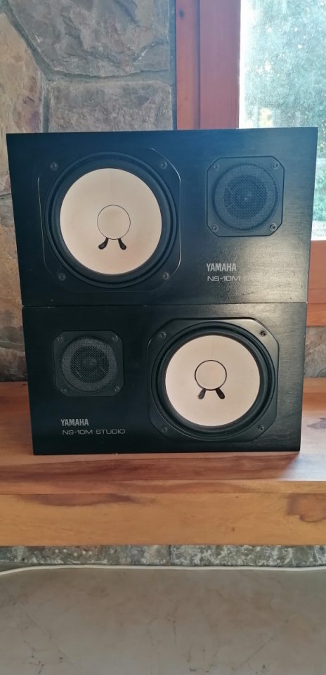monitores Yamaha NS-10M studio 1985