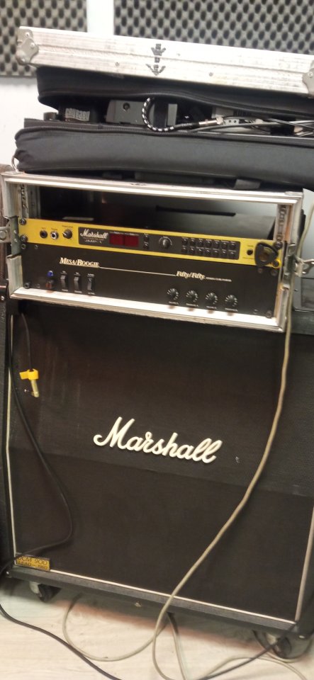 Dos celestion gt75 por dos V30 a 16 ohms