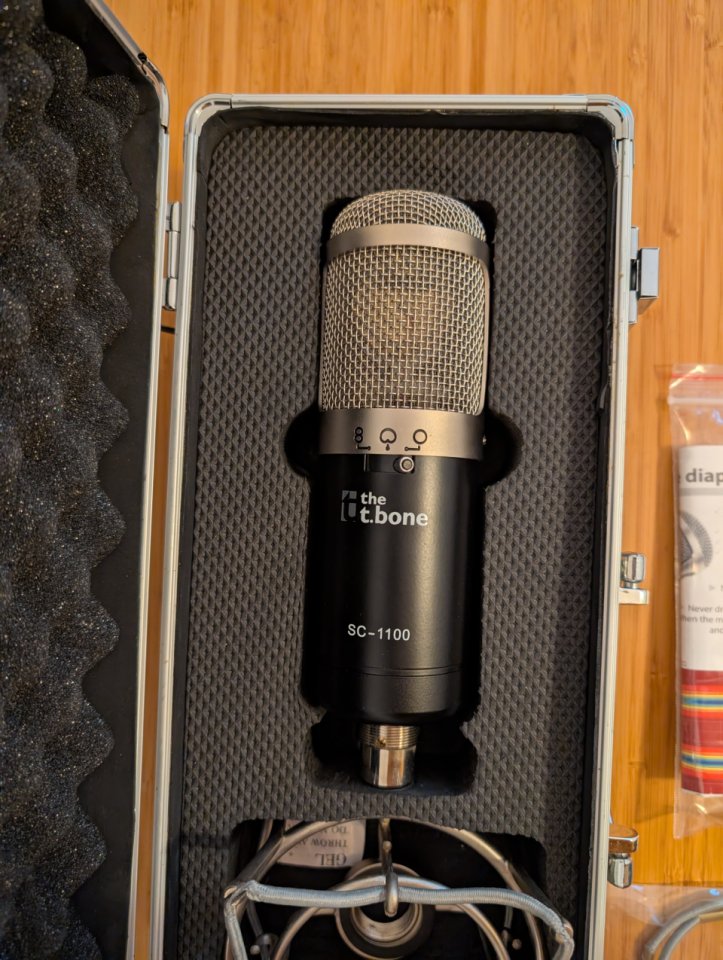 Micrófono de estudio the t.bone SC 1100 de segunda mano · Foto 1 de 7 · Sevilla · 90 €