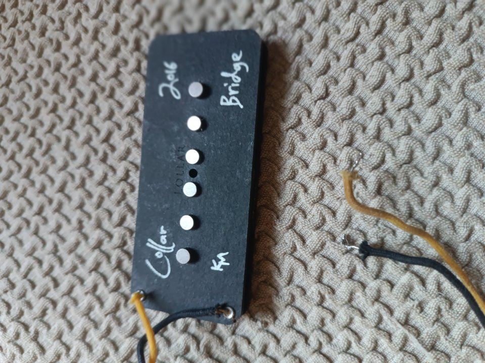 Pastilla puente Lollar Jazzmaster '58 ENVIO INCLUIDO