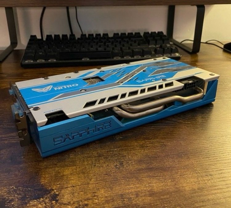 Gráfica Sapphire Nitro+ RX 590 8GB GDDR5 SE de segunda mano · Foto 2 de 4 · Barcelona · 80 €