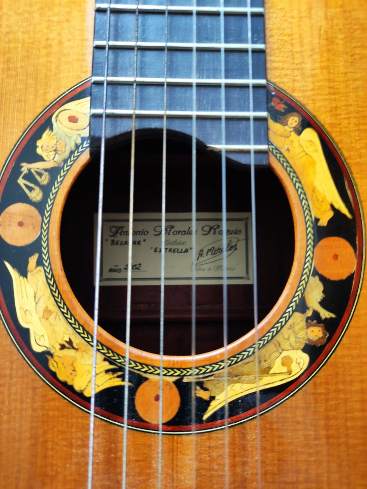 Guitarra Antonio Morales concierto