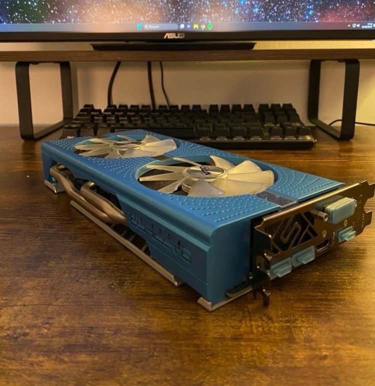 Gráfica Sapphire Nitro+ RX 590 8GB GDDR5 SE de segunda mano · Foto 3 de 4 · Barcelona · 80 €