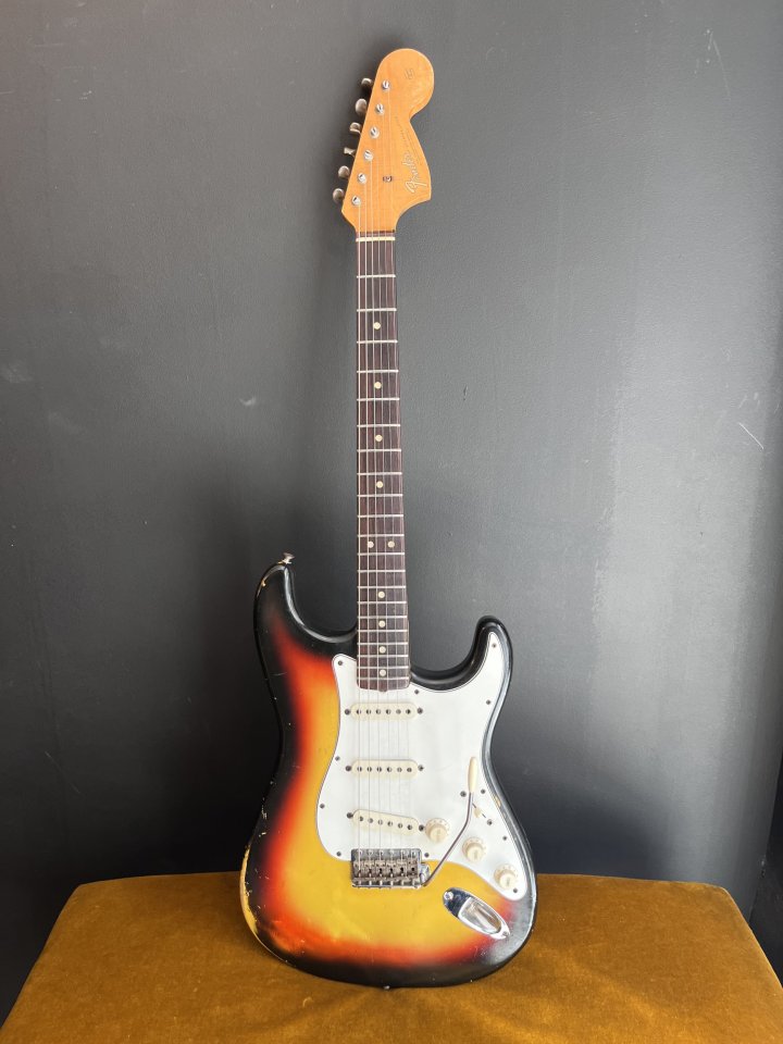 Fender stratocaster 1966