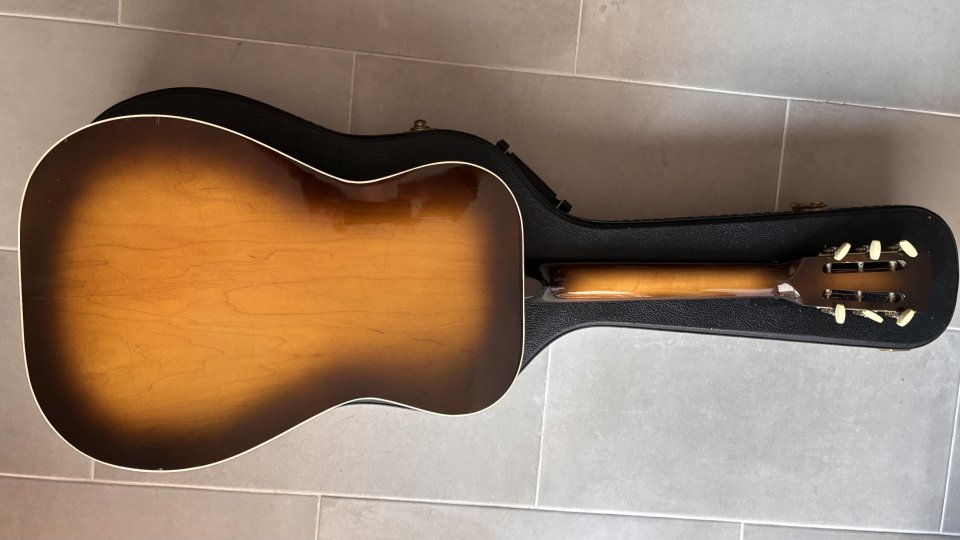 Dobro Gibson D 60 de segunda mano · Foto 4 de 10 · Barcelona · 850 €