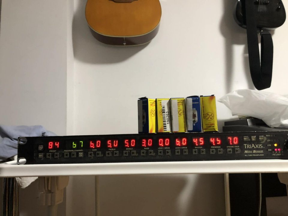 Mesa Boogie TRIAXIS + valvulas de repuesto nuevas (ENV. INCLUIDO)