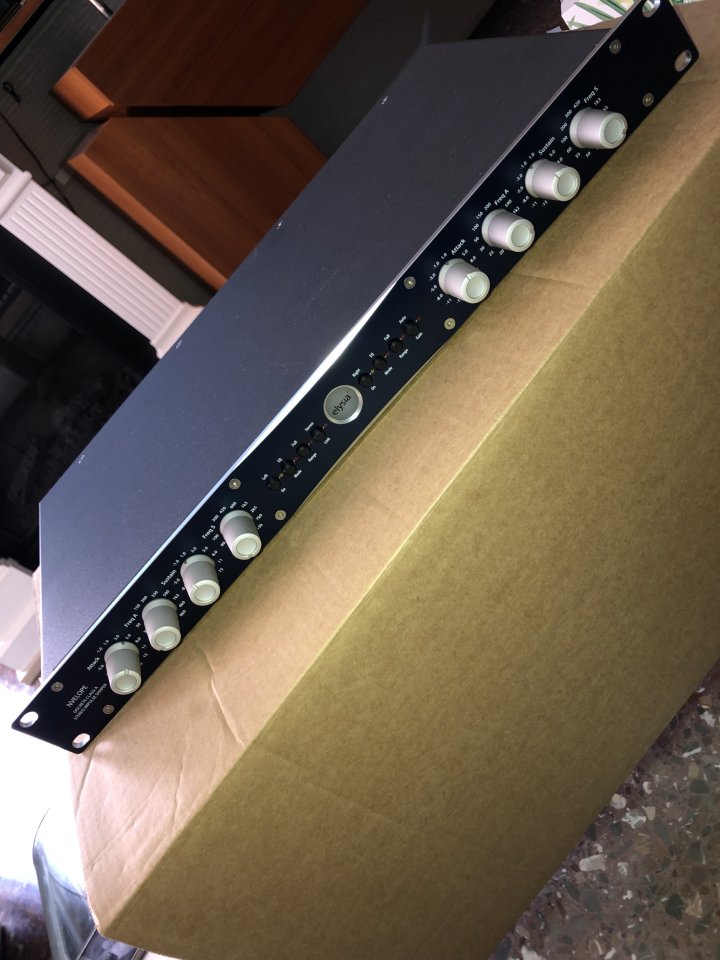 Elysia Nvelope de segunda mano · Foto 1 de 4 · Valencia · 650 €