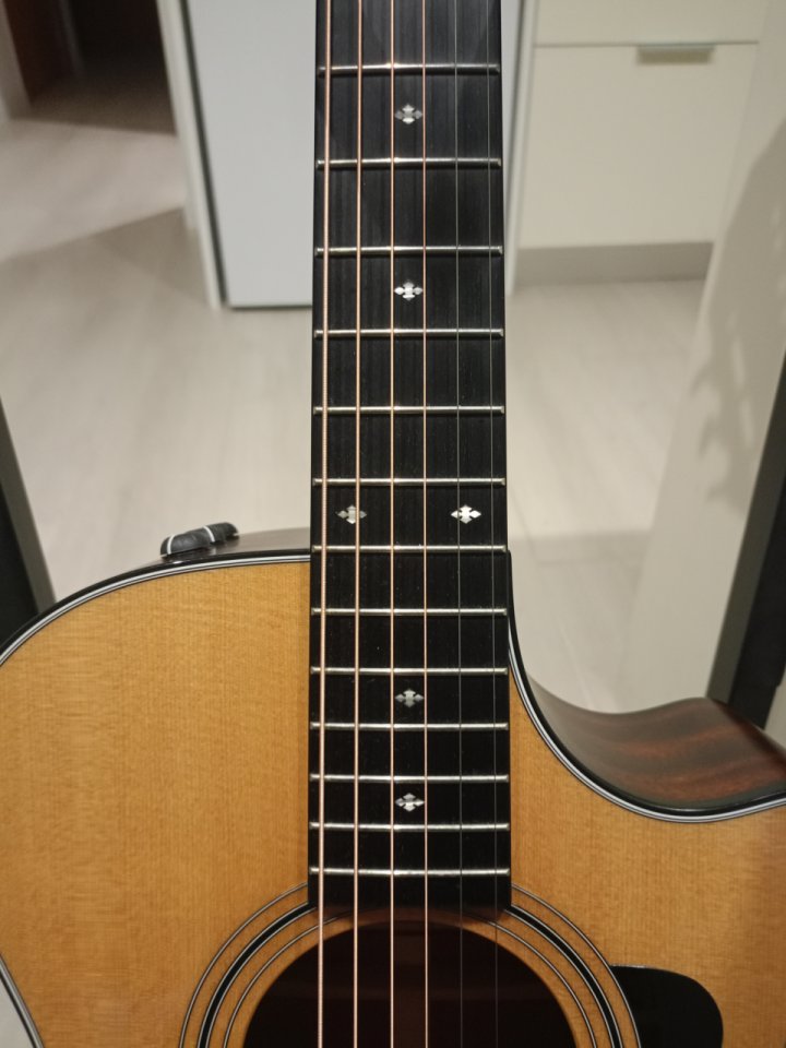Guitarra acústica Taylor 312ce 12-fret de segunda mano · Foto 6 de 10 · Barcelona · 1300 €