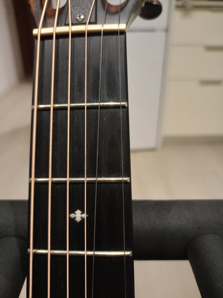 Guitarra acústica Taylor 312ce 12-fret de segunda mano · Foto 7 de 10 · Barcelona · 1300 €