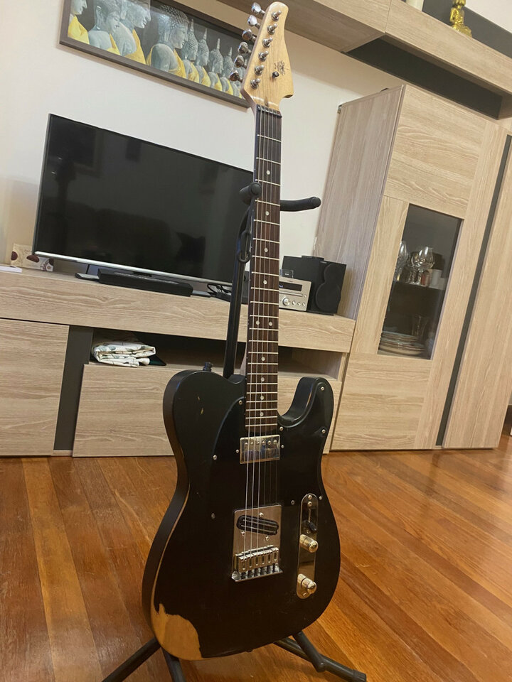 O cambio Telecaster partcaster. Relic y pala tipo Suhr. Reservada Joan