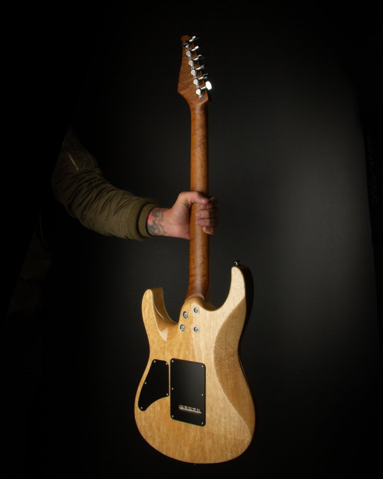 Suhr Modern Aqua blue burst Custom