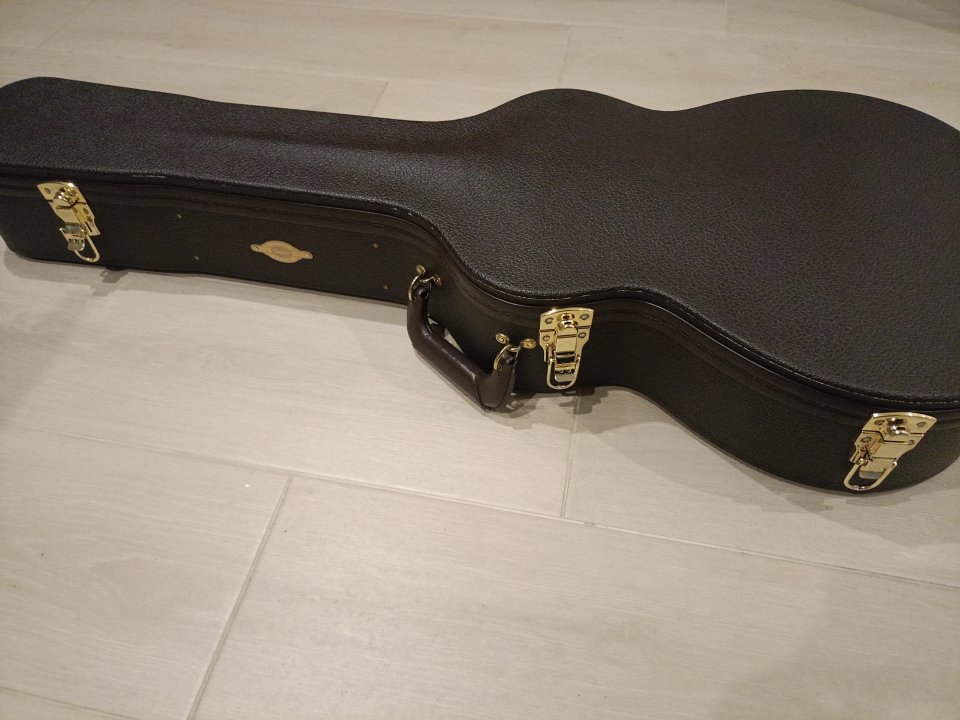 Guitarra acústica Taylor 312ce 12-fret de segunda mano · Foto 10 de 10 · Barcelona · 1300 €
