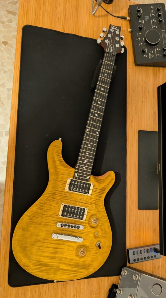 Fame Forum IV Modern (Tiger Eye Satin) de segunda mano · Foto 9 de 9 · Sevilla · 990 €