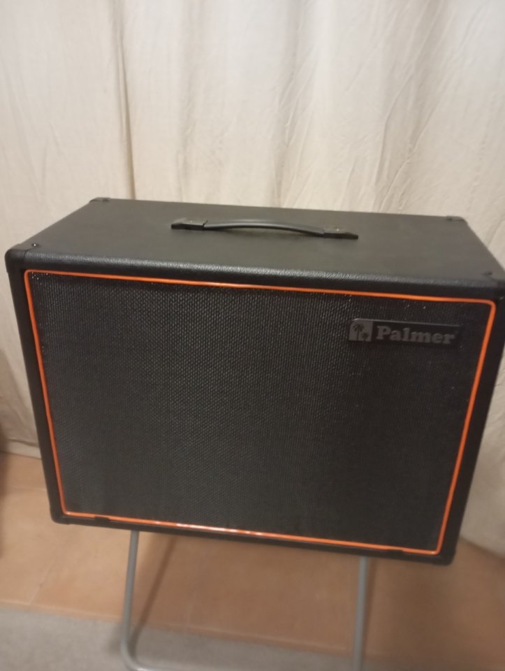 Pantalla Palmer 1x12 vacía