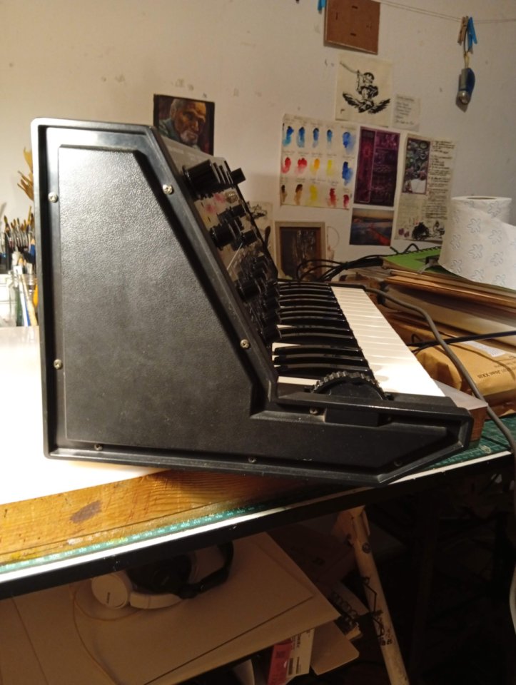 Sintetizador analógico Korg MS-10