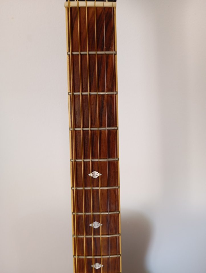 Guitarra Acústica Epiphone Masterbilt DR-500M de segunda mano · Foto 7 de 10 · Valencia · 450 €