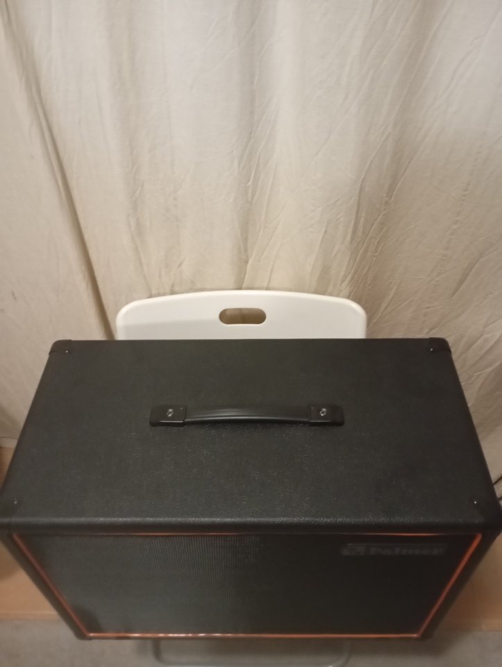 Pantalla Palmer 1x12 vacía