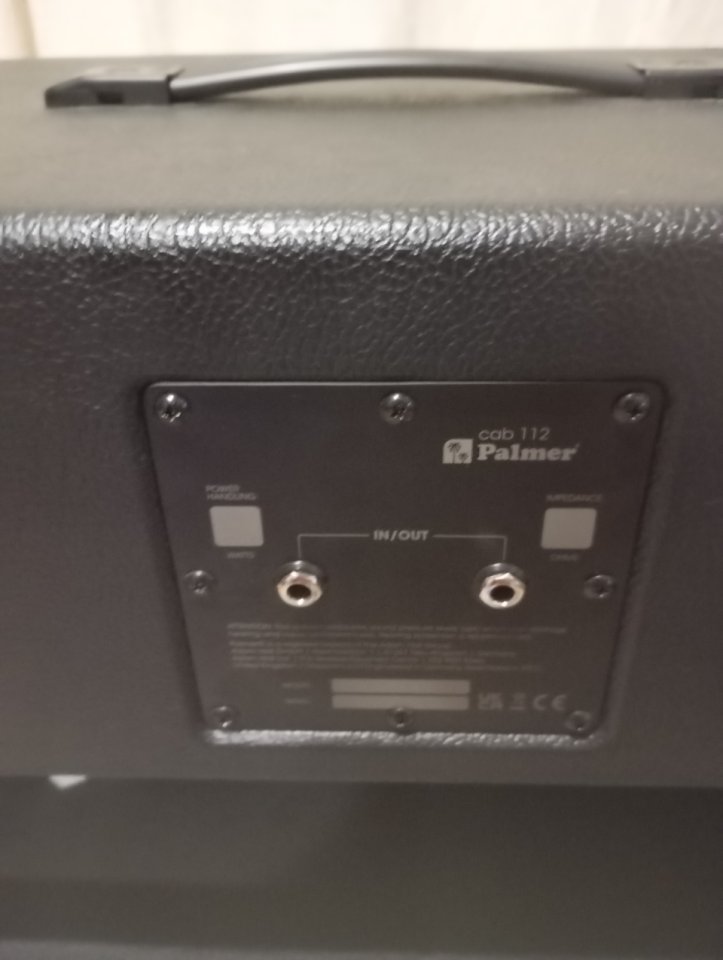 Pantalla Palmer 1x12 vacía