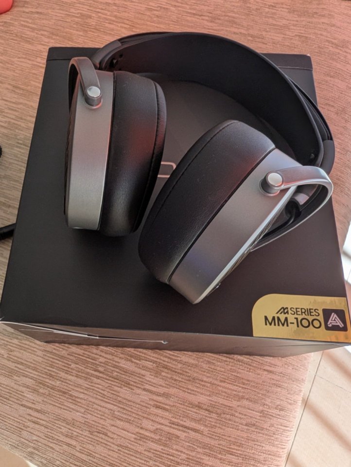 Audeze MM-100 de segunda mano · Foto 3 de 3 · Barcelona · 300 €