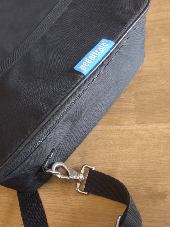 Pedaltrain Novo 24 de segunda mano · Foto 3 de 9 · Almería · 80 €