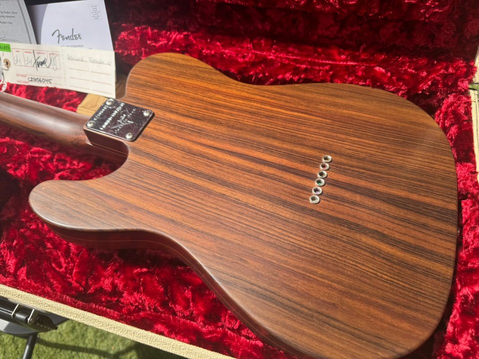 Fender Telecaster Rosewood Cs de segunda mano · Foto 3 de 10 · Murcia · 4200 €