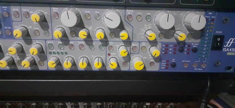 Focusrite ISA 430 MKII ,expansion digital de segunda mano · Foto 3 de 4 · Málaga · 1400 €