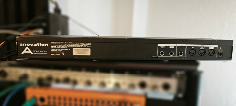 Sintetizador Novation A-Station