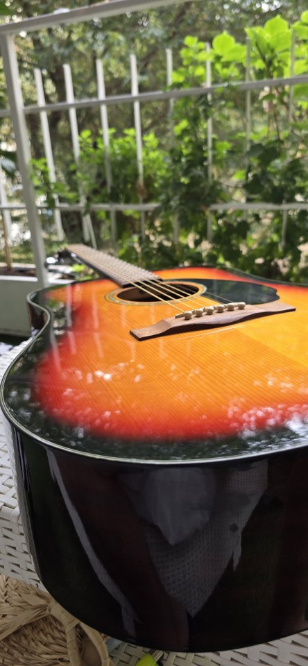 Fender CD60 de segunda mano · Foto 1 de 10 · Madrid · 150 €