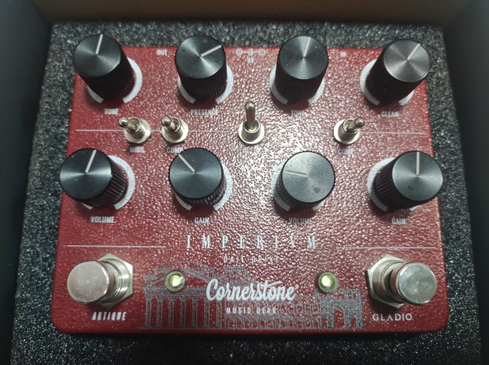 Cornerstone Imperium (Daje Drive) – Como nuevo + caja – 270 €