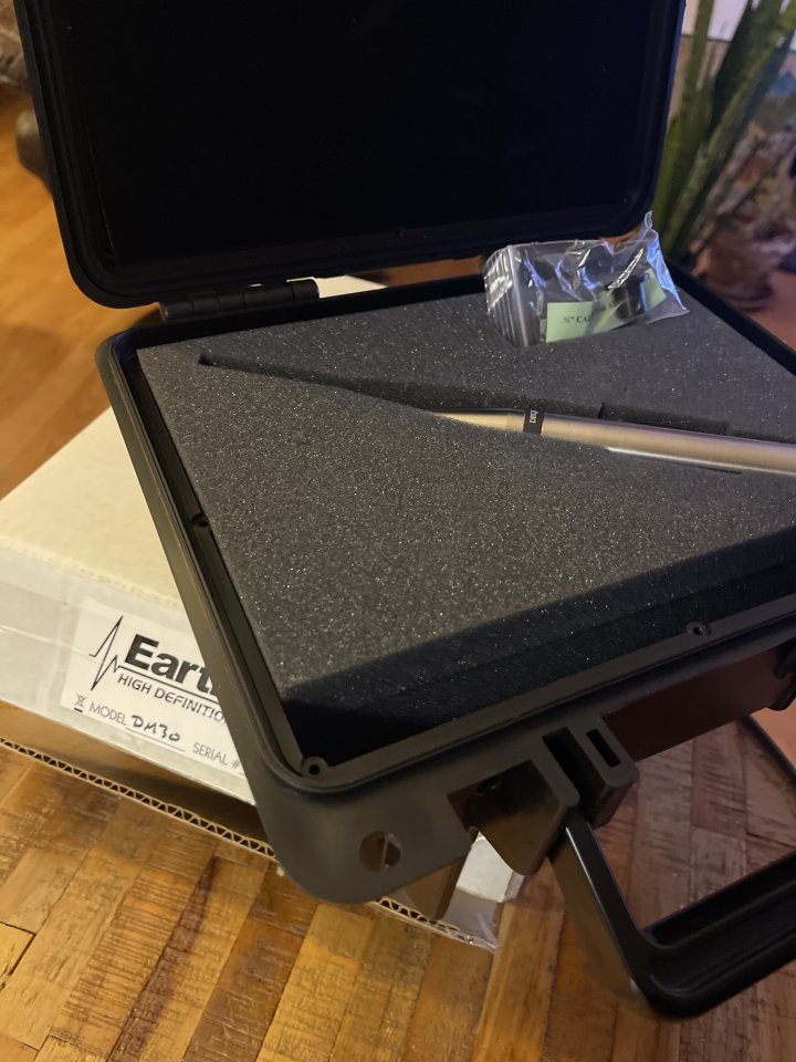 Micrófono de medición Earthworks DM30 (M30) + Archivo Calibración