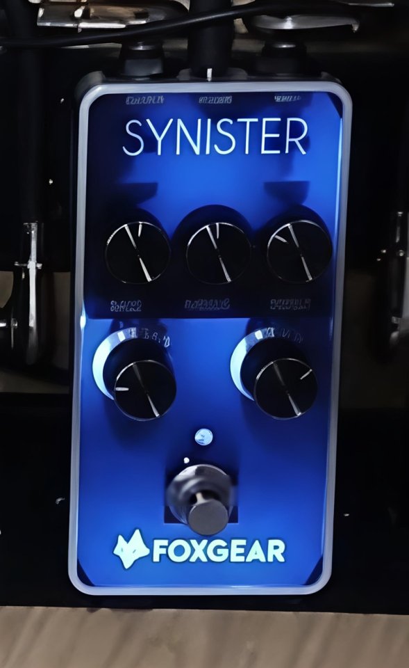 Pedal distorsion Foxgear Synister de segunda mano · Foto 2 de 2 · Alicante · 50 €
