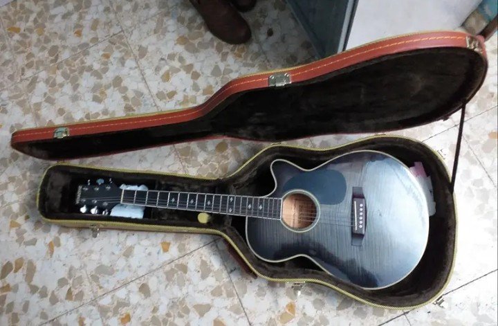 Guitarra Electroacústica Veracruz Mod. 755 TBK