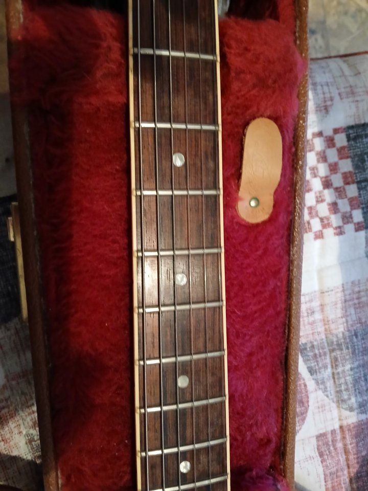 Gibson es 335 dot de segunda mano · Foto 4 de 7 · Asturias · 3400 €