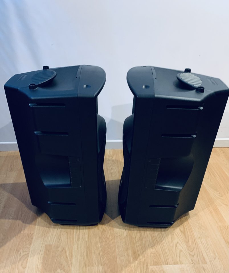 Mackie Thump 15A Altavoces Activos