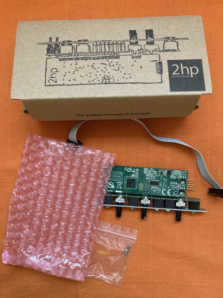 2HP Pluck modulo eurorack de segunda mano · Foto 2 de 2 · Valencia · 110 €