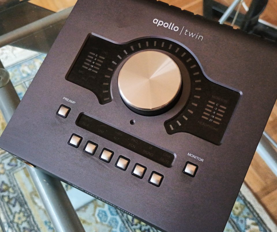 Interface UAD Apolo Twin MKII DUO de segunda mano · Foto 2 de 3 · Gipuzkoa · 400 €