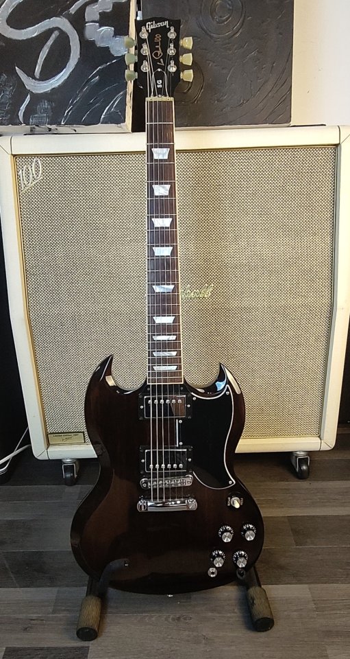 Guitarra Gibson SG Standard 2015 USA de segunda mano · Foto 2 de 8 · A Coruña · 1300 €