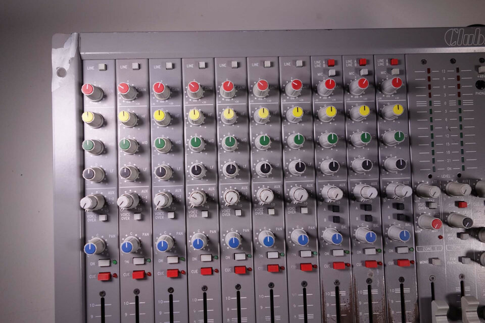 D&R ClubMix de 10 canales