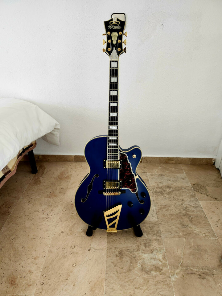 Dángélico Excel Deluxe Blue Matte